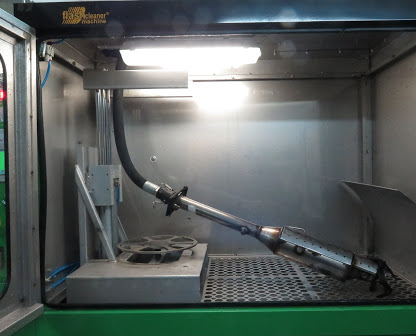 DPF cleaning machine